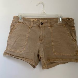 khaki shorts